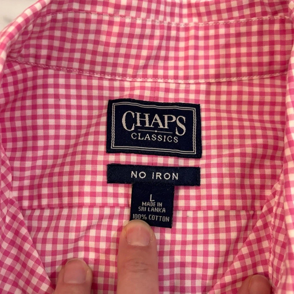 💕Chaps💕 Pink Gingham Button Down Shirt - Picture 3 of 5